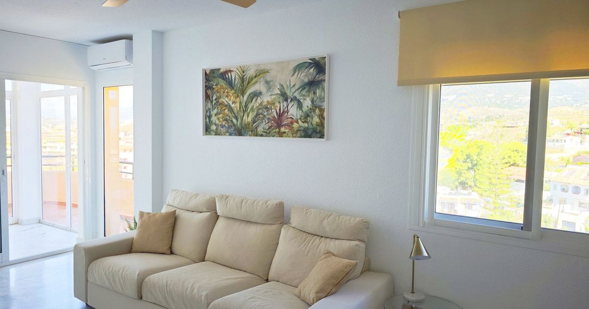 Top Floor Apartment in Los Pacos, Los Pacos, 10/12