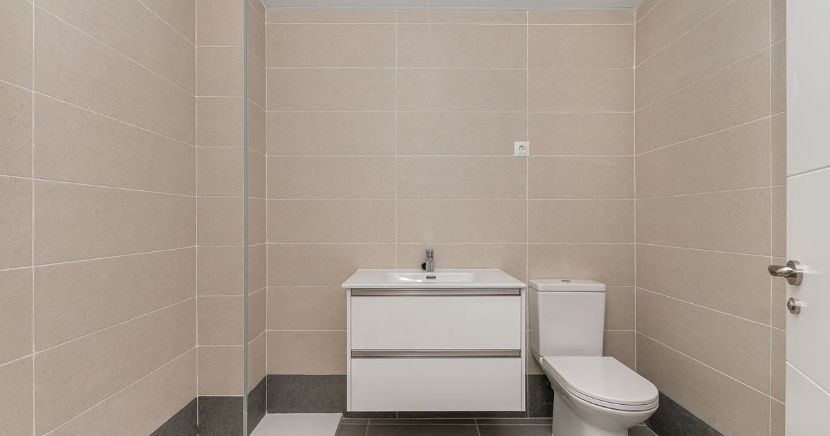 Appartement à un étage intermédiaire à Benalmadena, Benalmadena, 8/12
