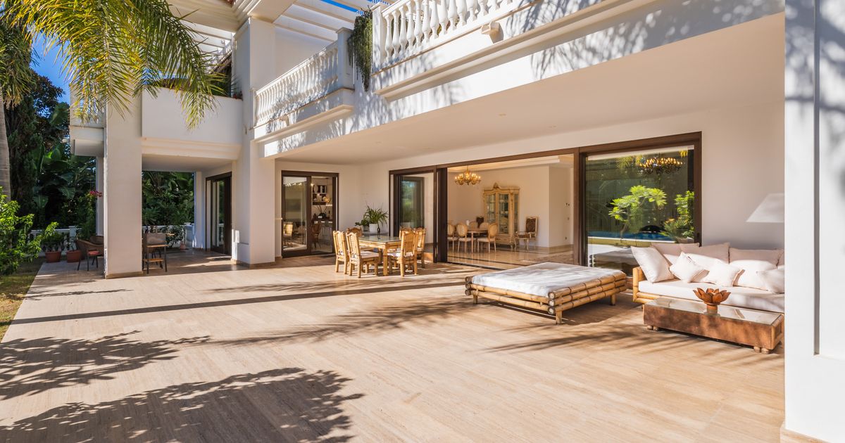 Villa in Estepona, Estepona, 6/12