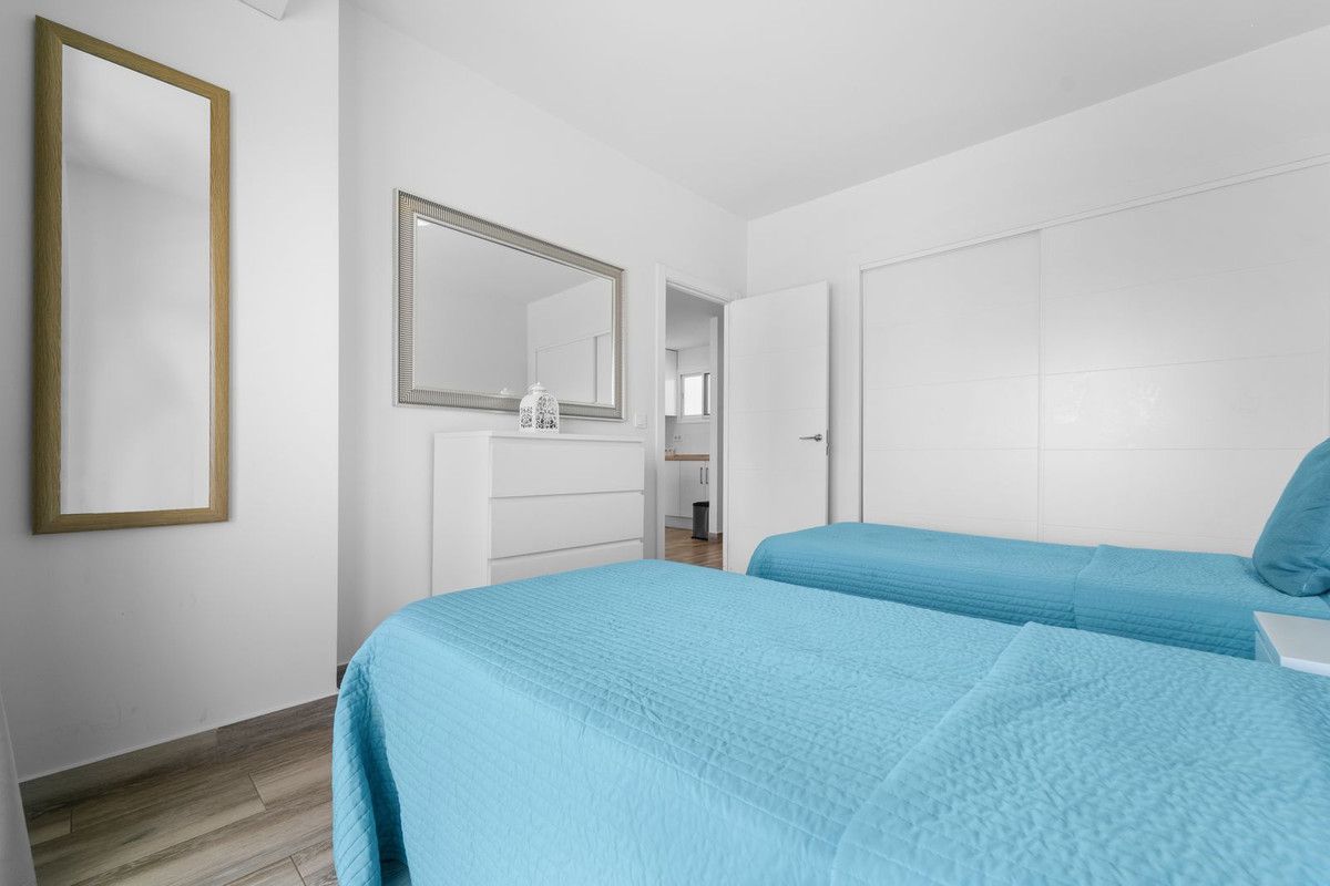 Апартаменты на среднем этаже в Fuengirola, Fuengirola, 5/11