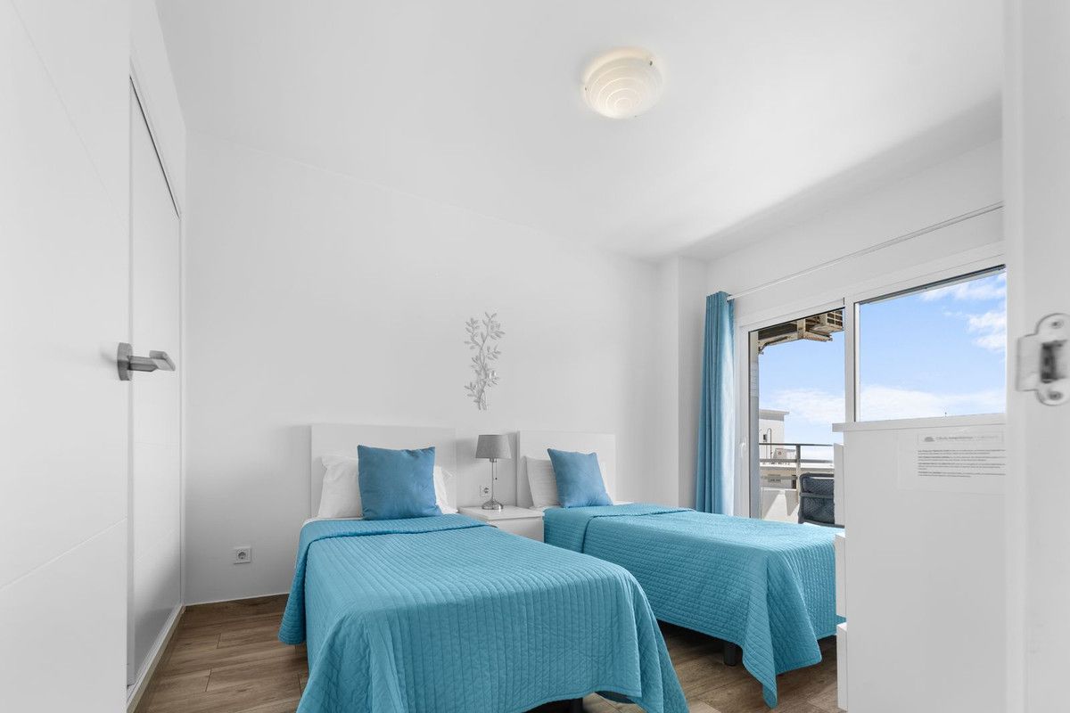 Апартаменты на среднем этаже в Fuengirola, Fuengirola, 6/11