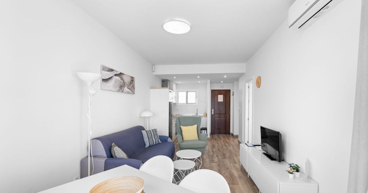 Апартаменты на среднем этаже в Fuengirola, Fuengirola, 8/11
