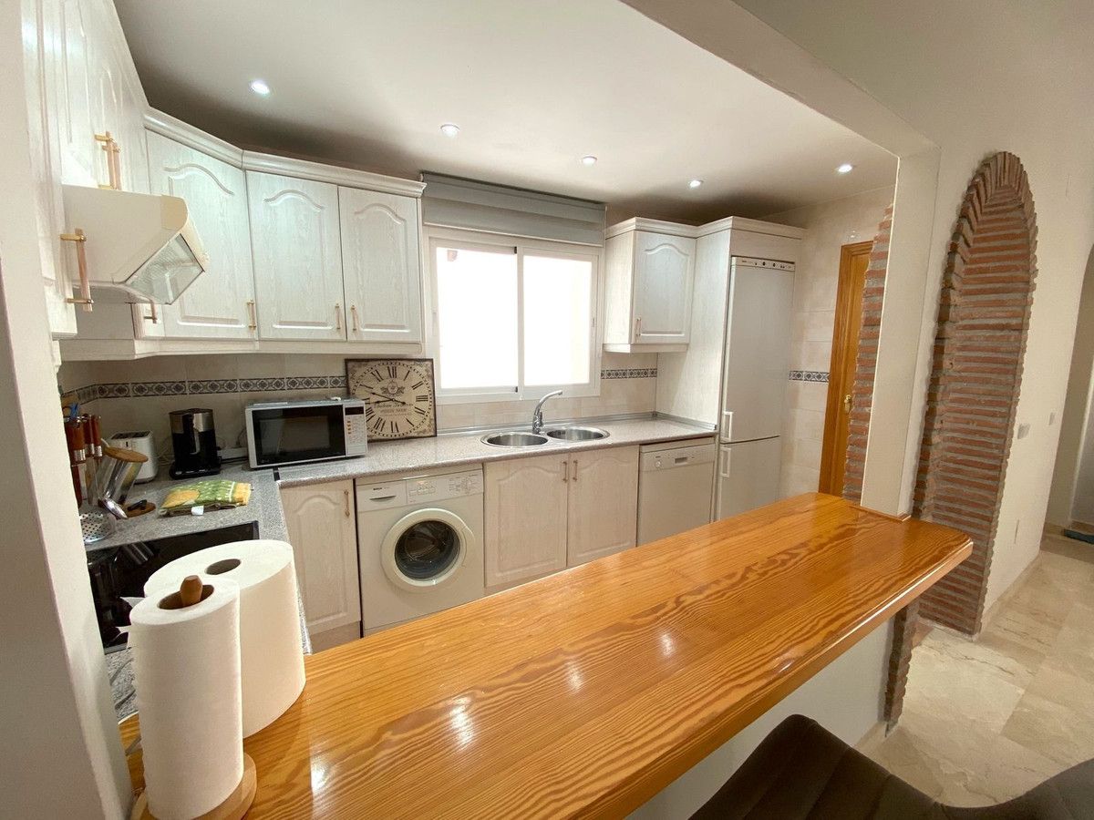 Appartement au dernier étage à Aloha, Aloha, 12/12