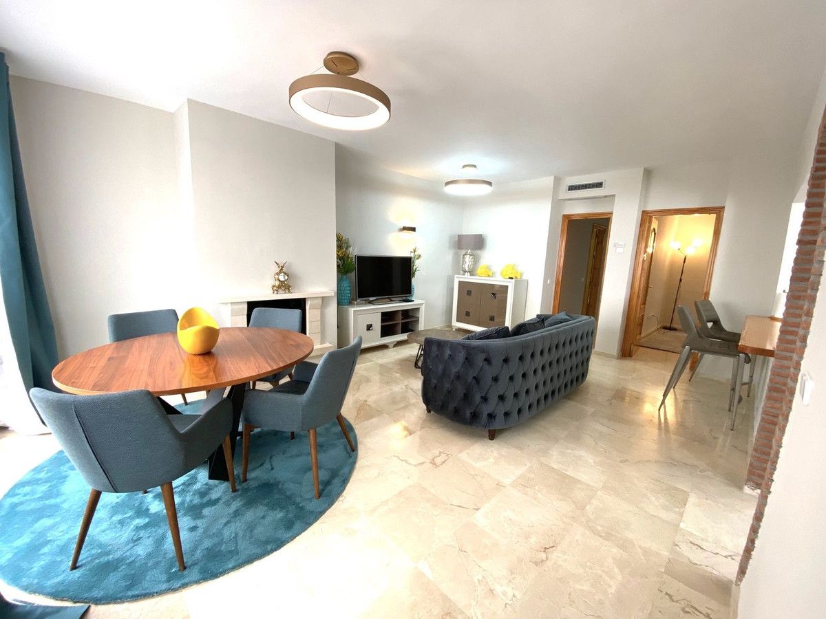 Appartement au dernier étage à Aloha, Aloha, 6/12