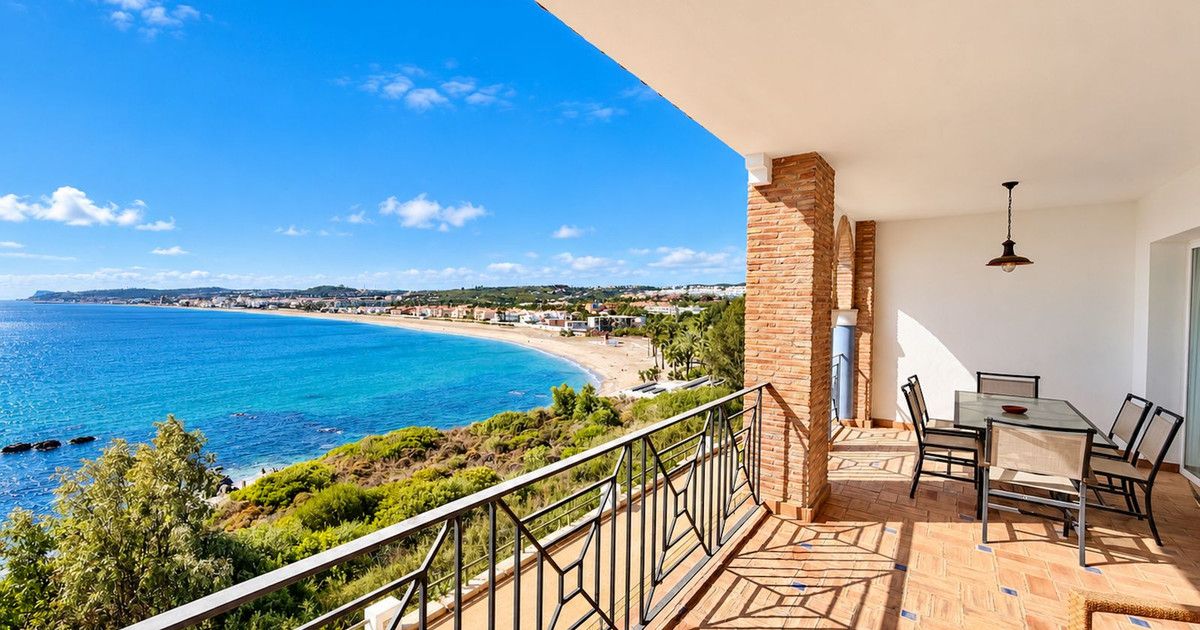Penthouse Duplex in Casares Playa, Casares Playa, 4/12