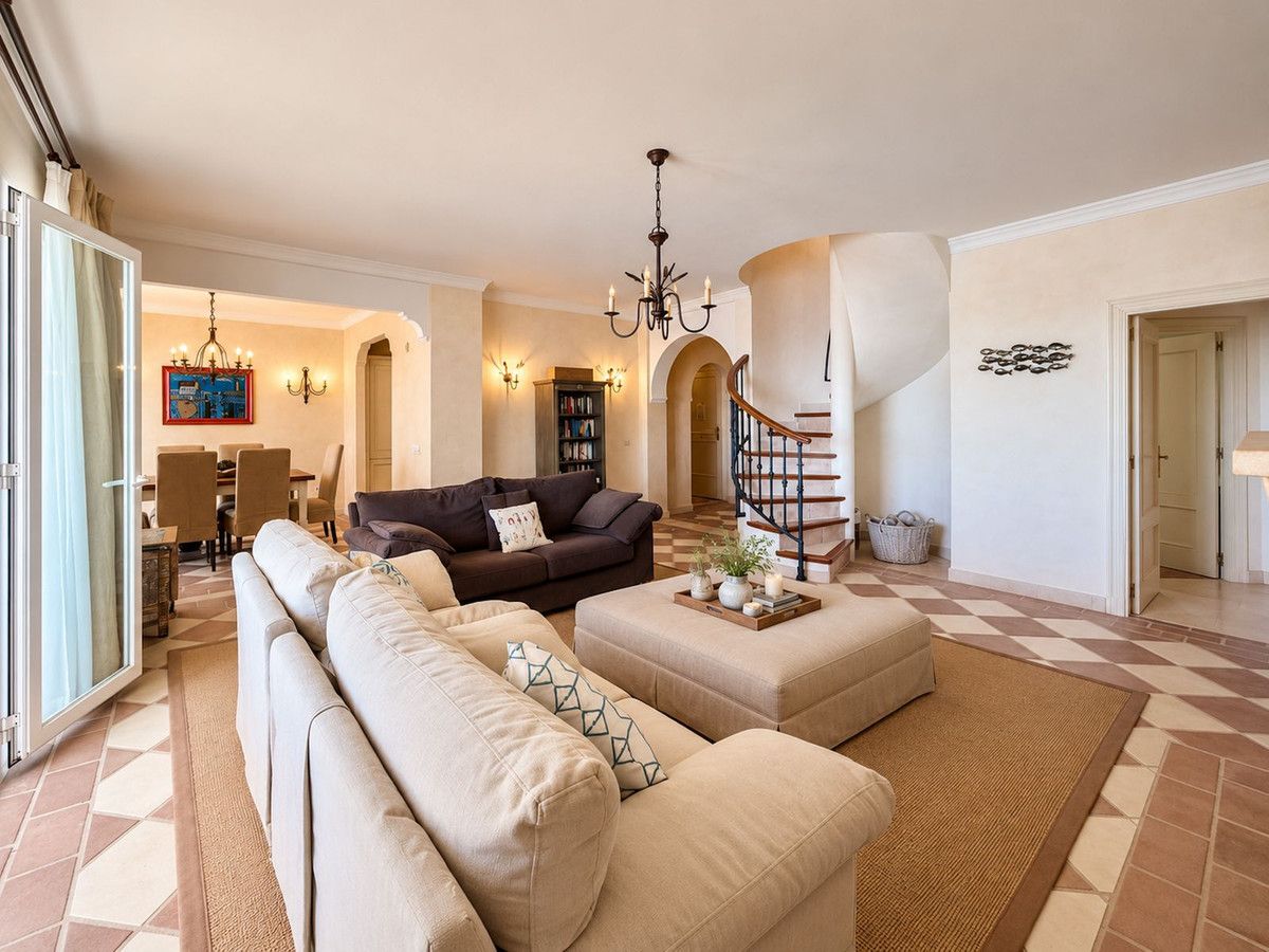 Penthouse Duplex in Casares Playa, Casares Playa, 7/12