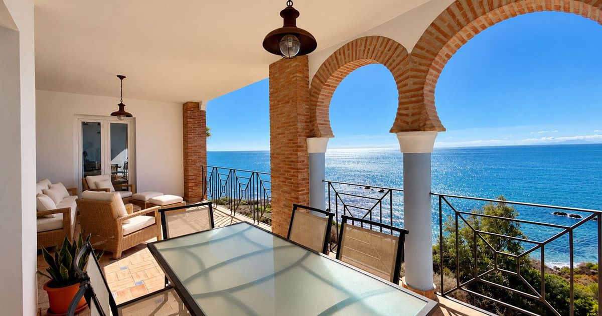 Penthouse Duplex in Casares Playa, Casares Playa, 10/12