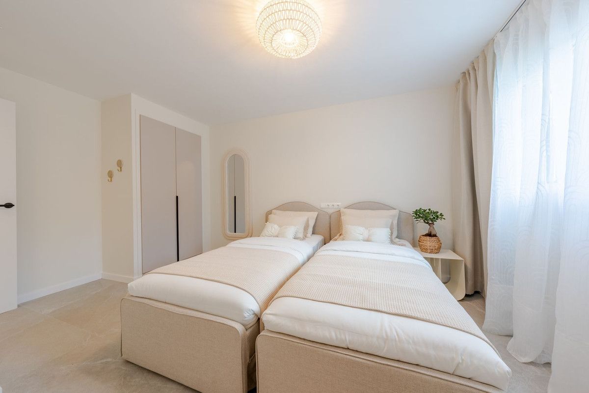 Lägenhet på mellanplan i La Quinta, La Quinta, 10/12