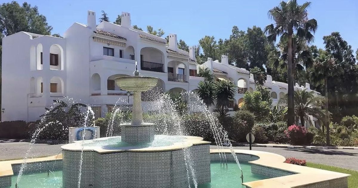 Ground Floor Apartment in Nueva Andalucía, Nueva Andalucía, 1/12