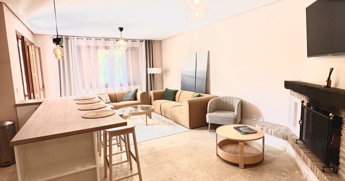 Ground Floor Apartment in Nueva Andalucía, Nueva Andalucía, 2/12
