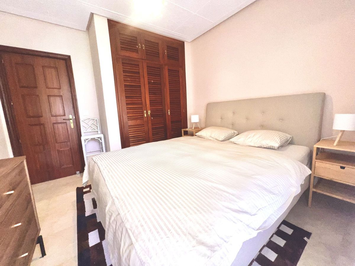 Ground Floor Apartment in Nueva Andalucía, Nueva Andalucía, 11/12
