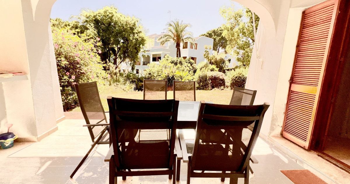 Ground Floor Apartment in Nueva Andalucía, Nueva Andalucía, 5/12