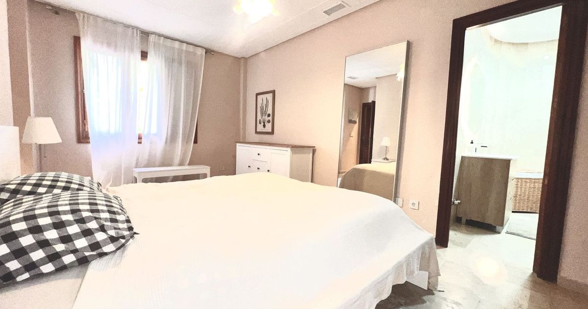 Ground Floor Apartment in Nueva Andalucía, Nueva Andalucía, 7/12