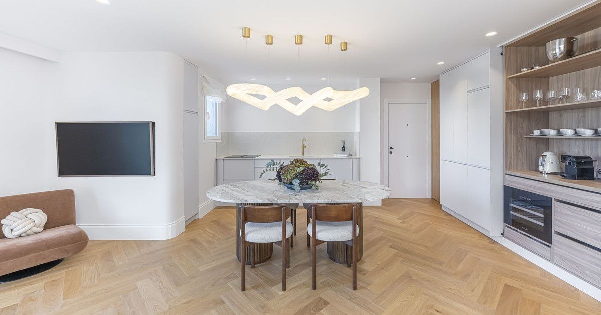 Apartamento en Planta Media en Puerto Banús, Puerto Banús, 7/12