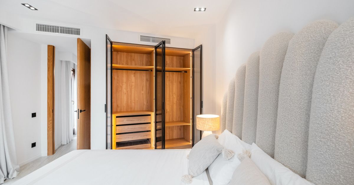 Middle Floor Apartment in Estepona, Estepona, 12/12