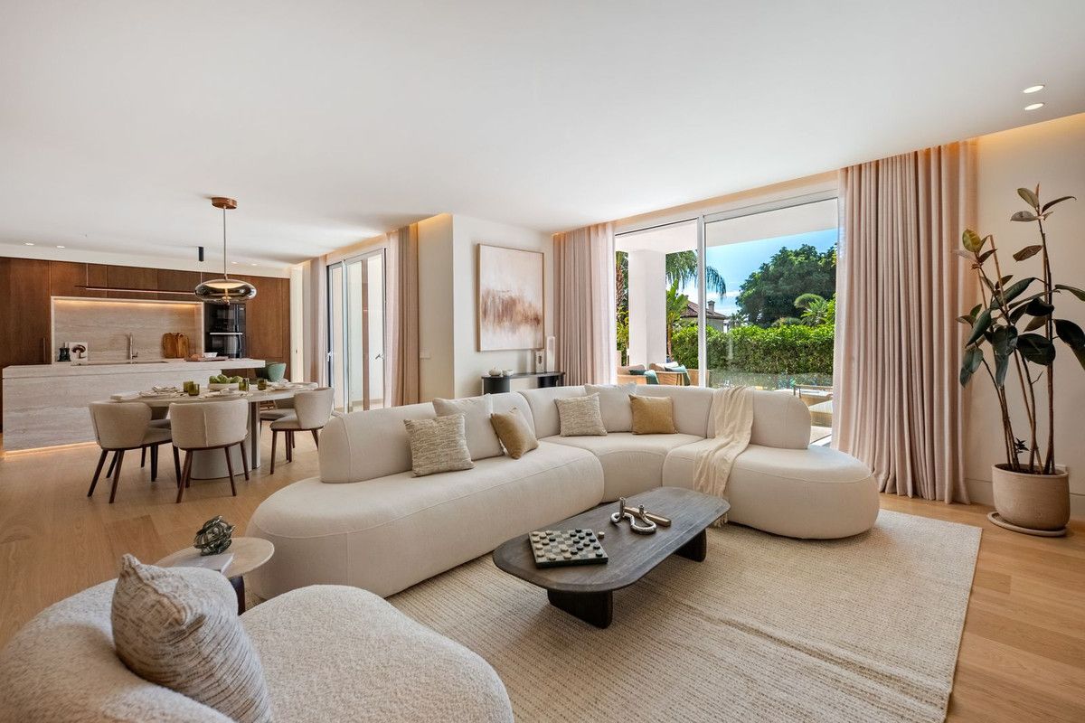Duplex i Nueva Andalucía, Nueva Andalucía, 1/12