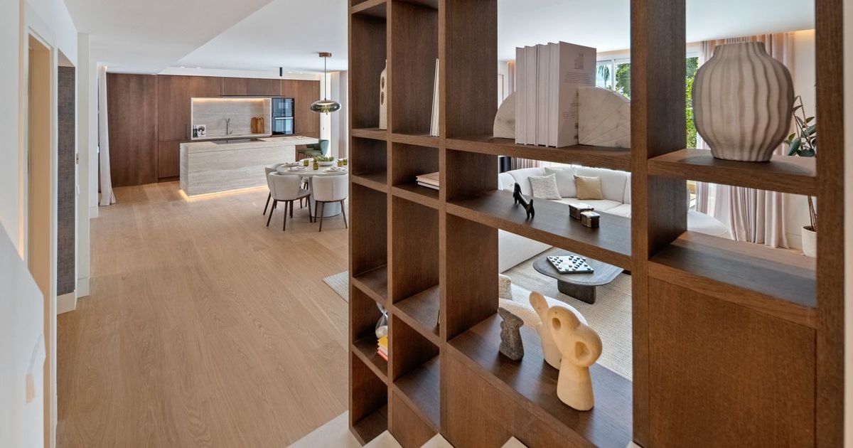 Duplex i Nueva Andalucía, Nueva Andalucía, 12/12