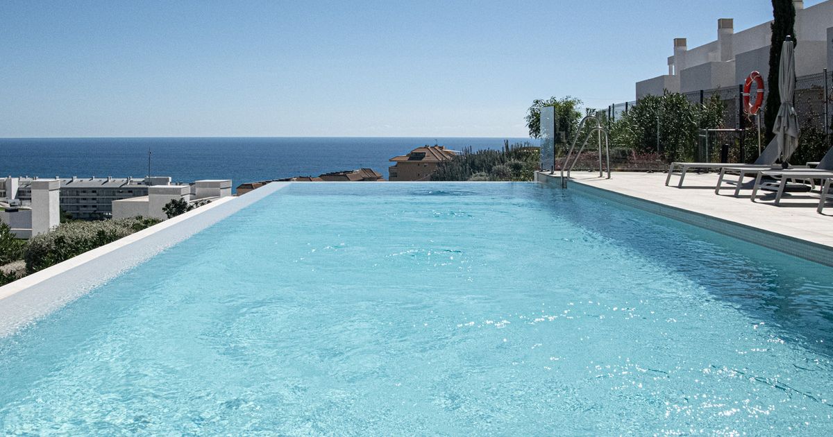Middle Floor Apartment in Carvajal, Carvajal, 3/12