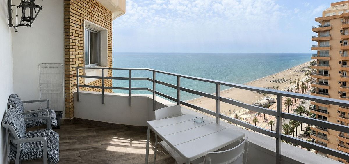 Квартира на среднем этаже в Fuengirola, Fuengirola, 1/7