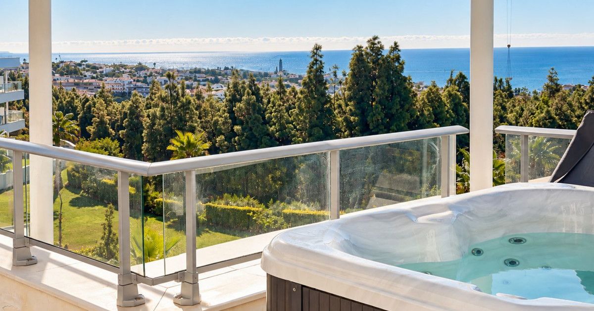 Penthouse in Las Lagunas, Las Lagunas, 2/12