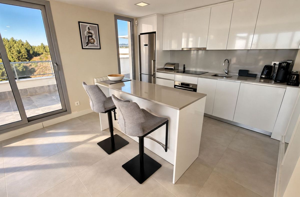 Penthouse in Las Lagunas, Las Lagunas, 11/12