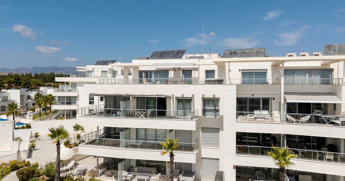 Penthouse in Las Lagunas, Las Lagunas, 5/12
