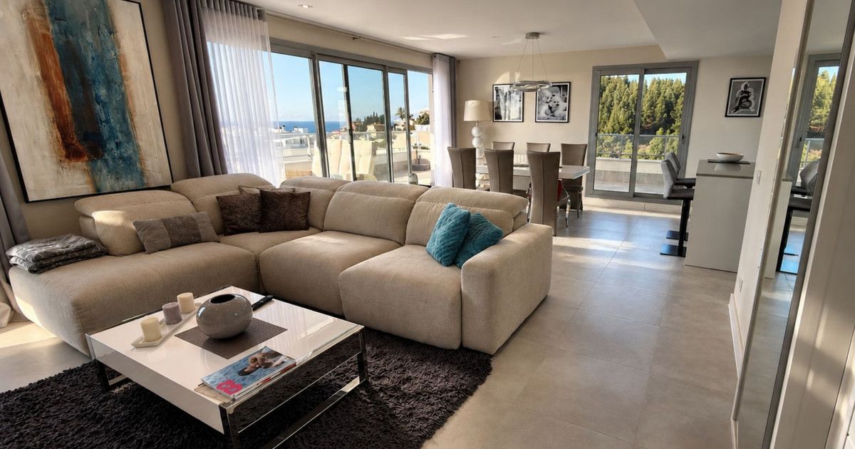 Penthouse in Las Lagunas, Las Lagunas, 7/12