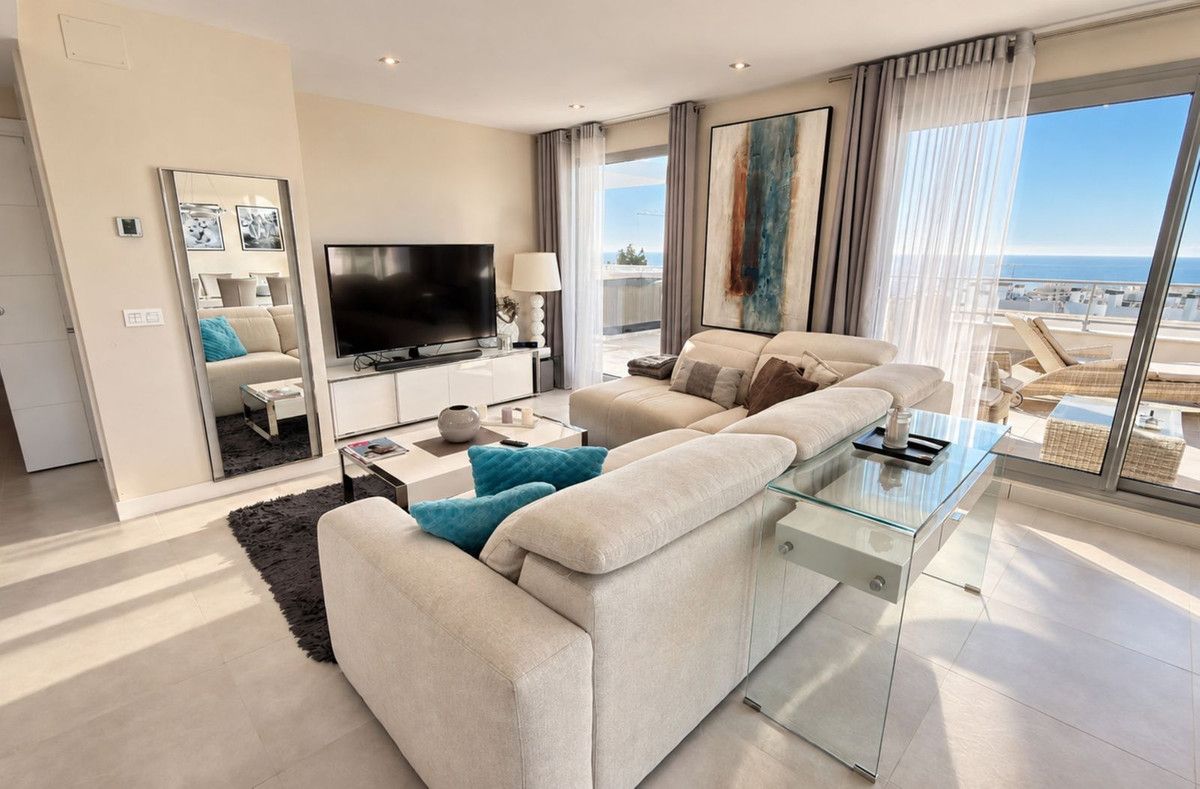 Penthouse in Las Lagunas, Las Lagunas, 9/12