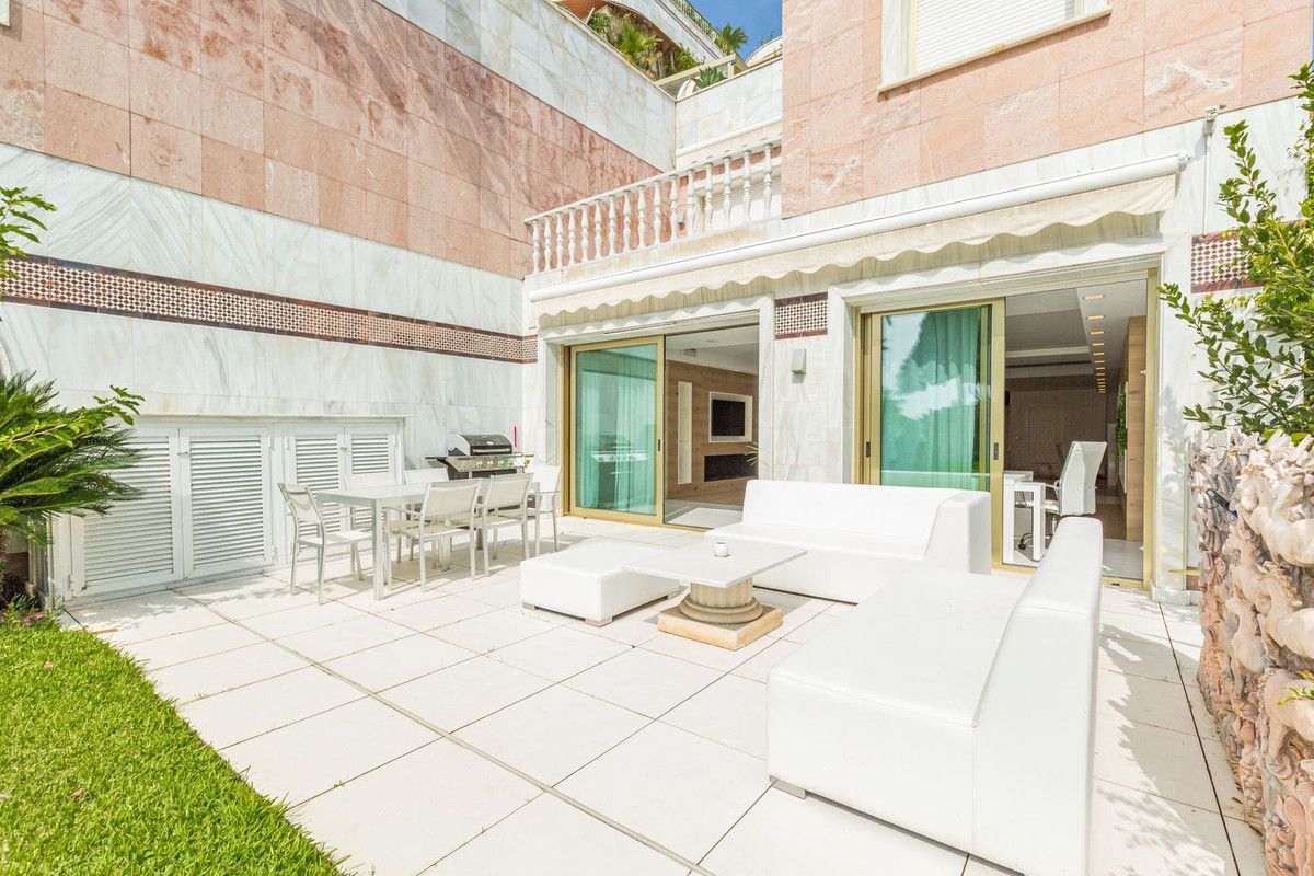 Ground Floor Apartment in Puerto Banús, Puerto Banús, 1/12