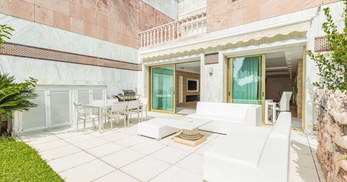 Ground Floor Apartment in Puerto Banús, Puerto Banús, 1/12