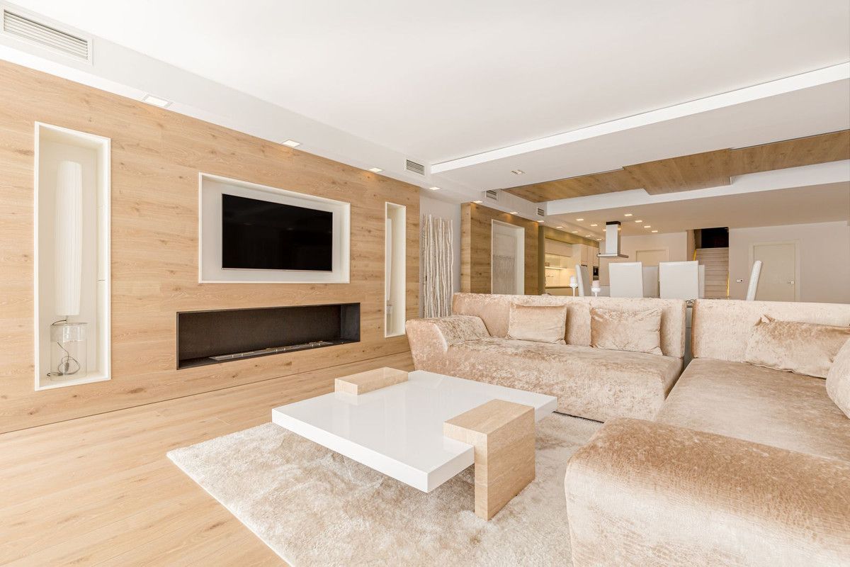 Ground Floor Apartment in Puerto Banús, Puerto Banús, 9/12