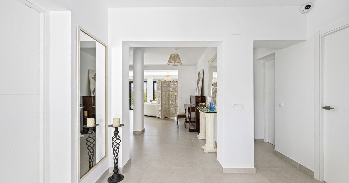 Vrijstaande Villa in Guadalmina Alta, Guadalmina Alta, 11/12