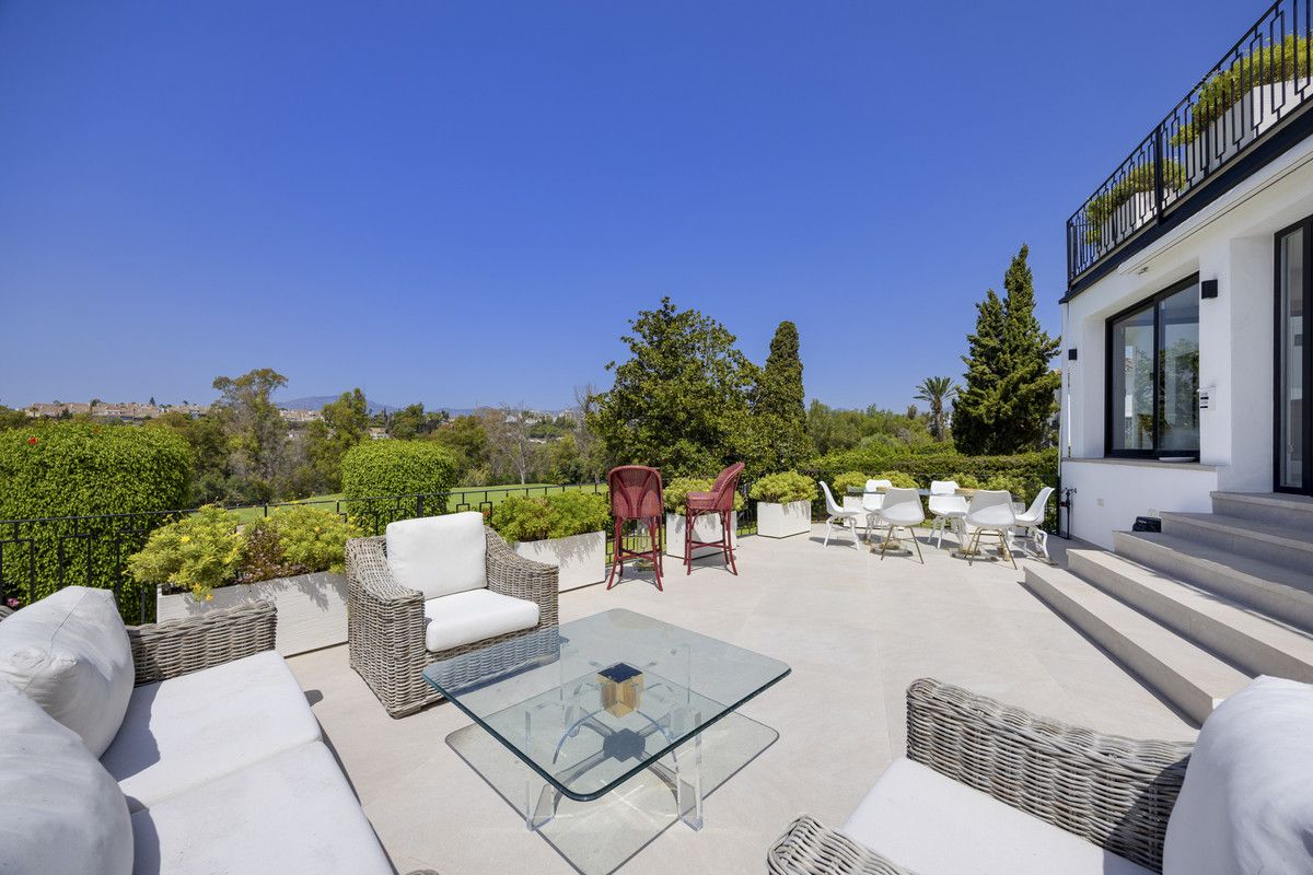 Vrijstaande Villa in Guadalmina Alta, Guadalmina Alta, 3/12