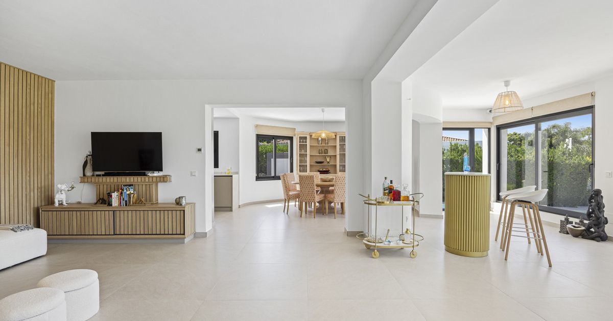 Vrijstaande Villa in Guadalmina Alta, Guadalmina Alta, 4/12
