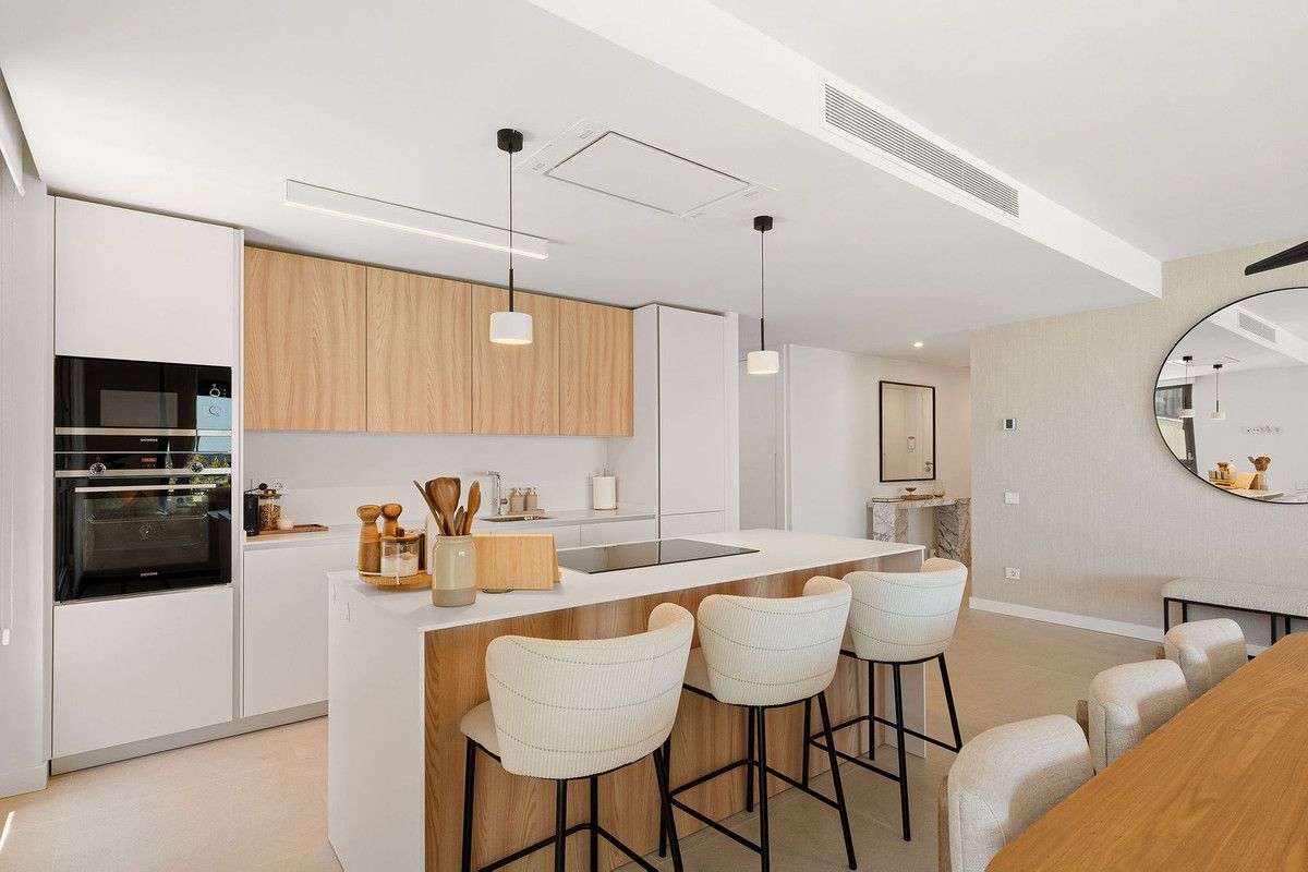 Apartamento en Planta Baja en Selwo, Selwo, 12/12