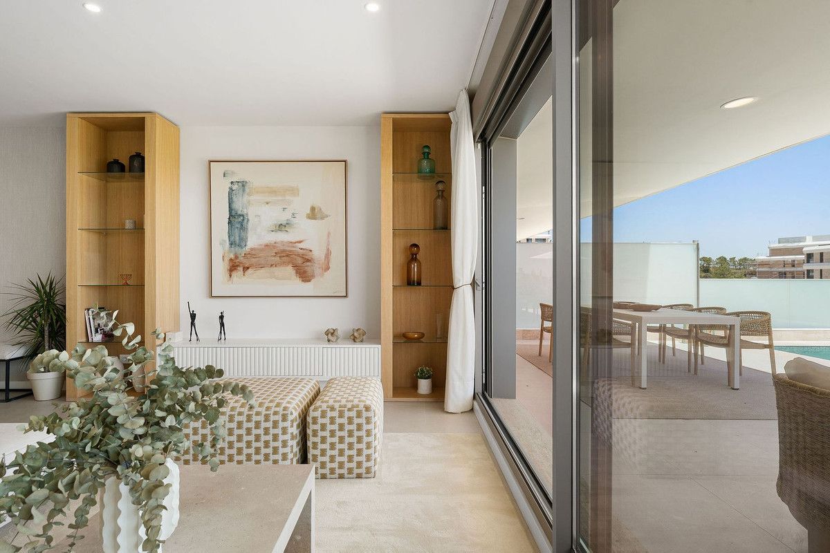 Apartamento en Planta Baja en Selwo, Selwo, 5/12