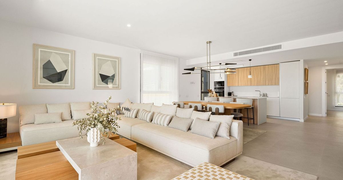 Apartamento en Planta Baja en Selwo, Selwo, 7/12