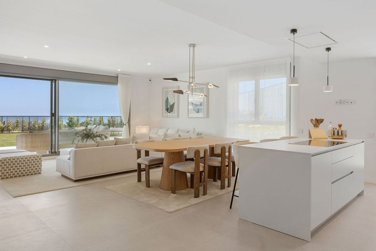 Apartamento en Planta Baja en Selwo, Selwo, 9/12