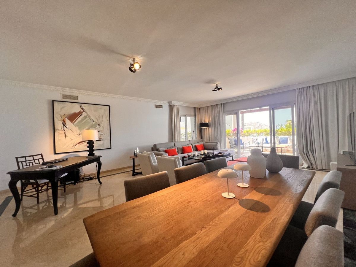 Middenverdieping appartement in The Golden Mile, The Golden Mile, 11/12
