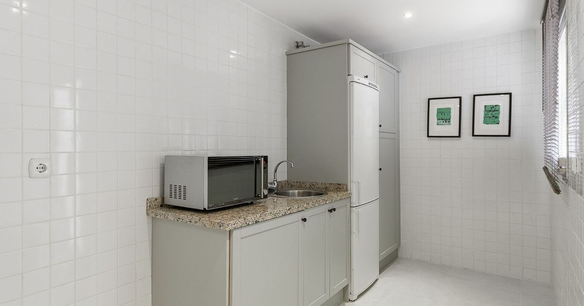 Gelijkvloers appartement in Nueva Andalucía, Nueva Andalucía, 6/12