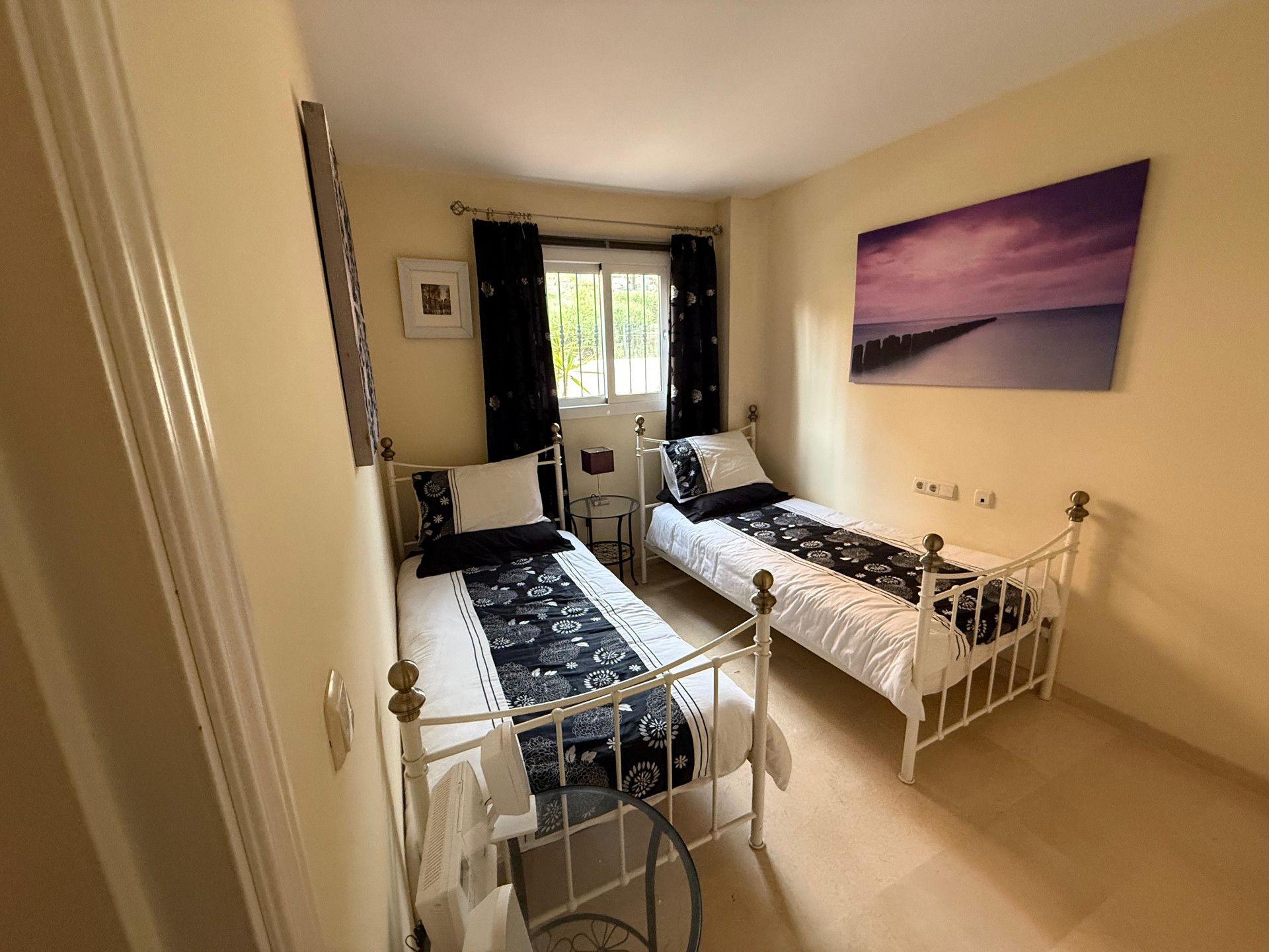 Apartment in Marbella East, Elviria, Marbella East, 11/12