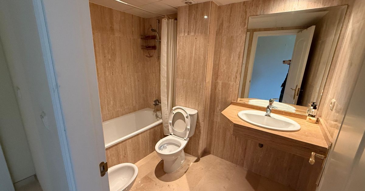 Apartment in Marbella East, Elviria, Marbella East, 5/12