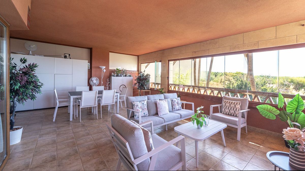 Middle Floor Apartment in Benalmadena, Benalmadena, 7/12