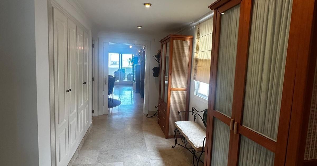 Middle Floor Apartment in Marbella, Marbella, 5/9