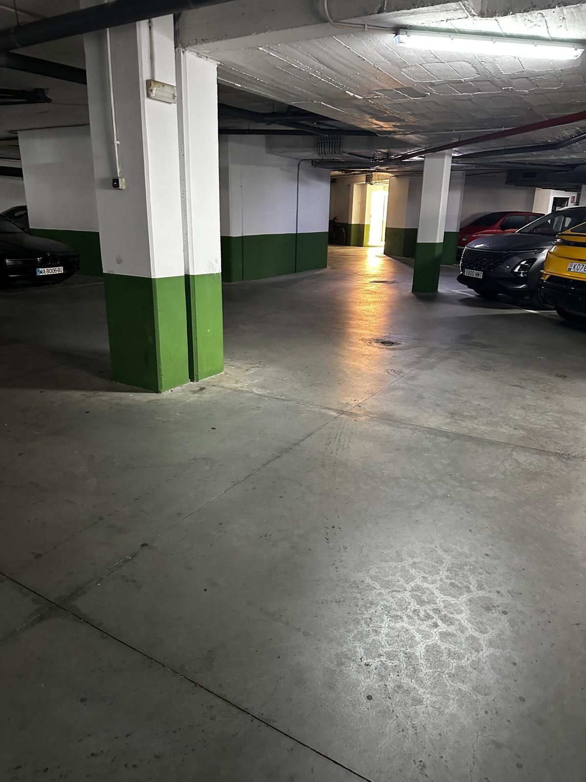 Middle Floor Apartment in Marbella, Marbella, 8/9