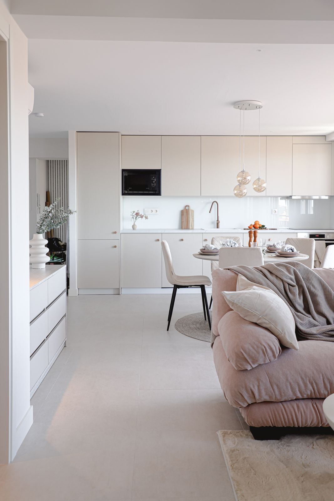 Apartamento en Planta Alta en Fuengirola, Fuengirola, 4/12