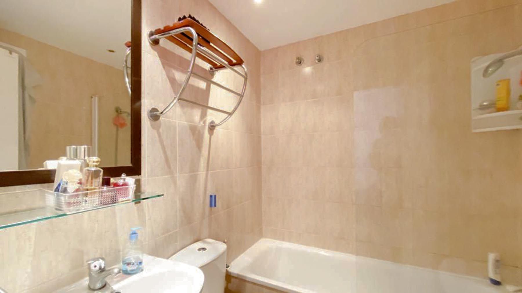 Apartment in Mijas Costa, Calahonda, Mijas Costa, 12/12