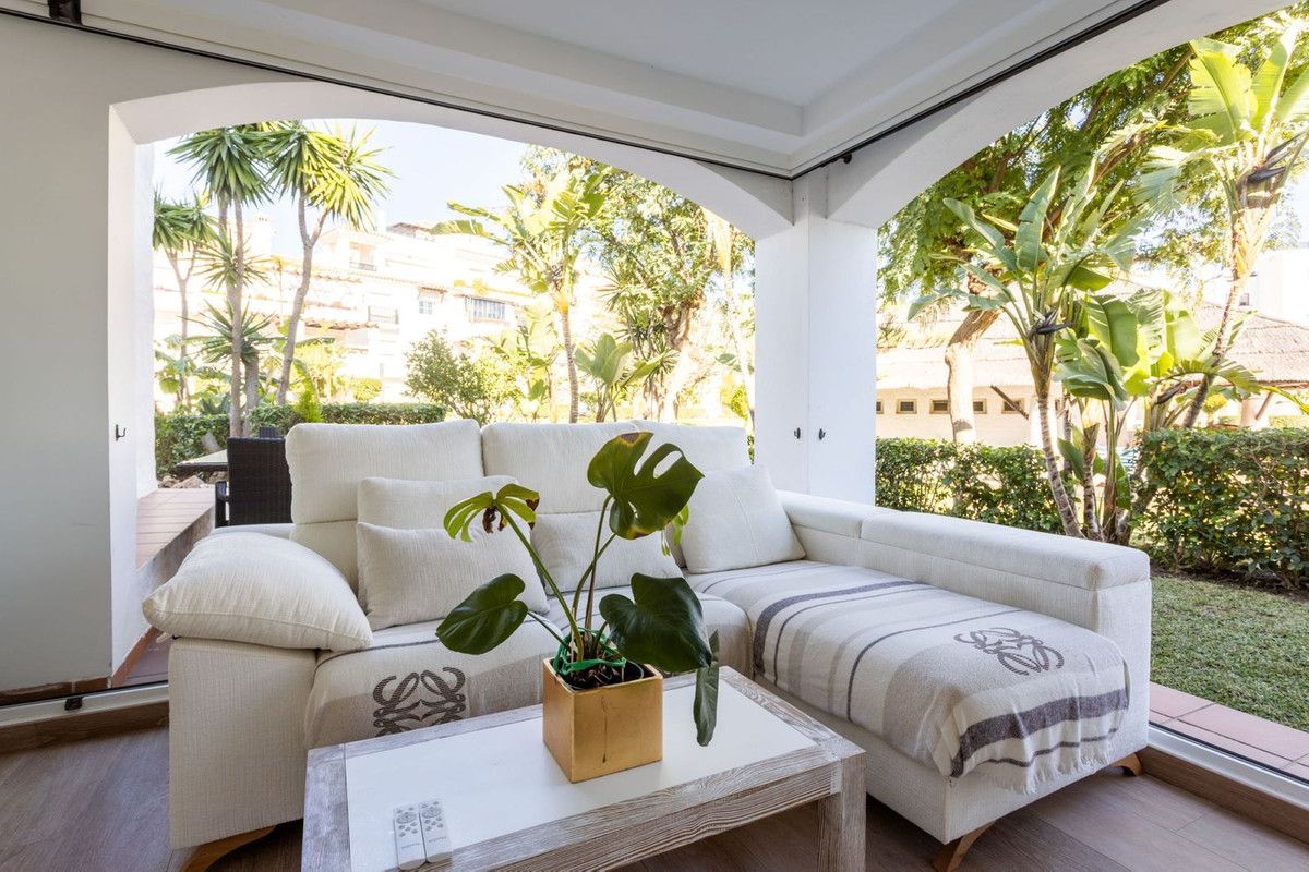Appartement en rez-de-chaussée à San Pedro de Alcántara, San Pedro de Alcántara, 12/12