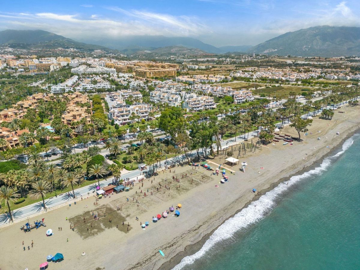 Appartement en rez-de-chaussée à San Pedro de Alcántara, San Pedro de Alcántara, 4/12