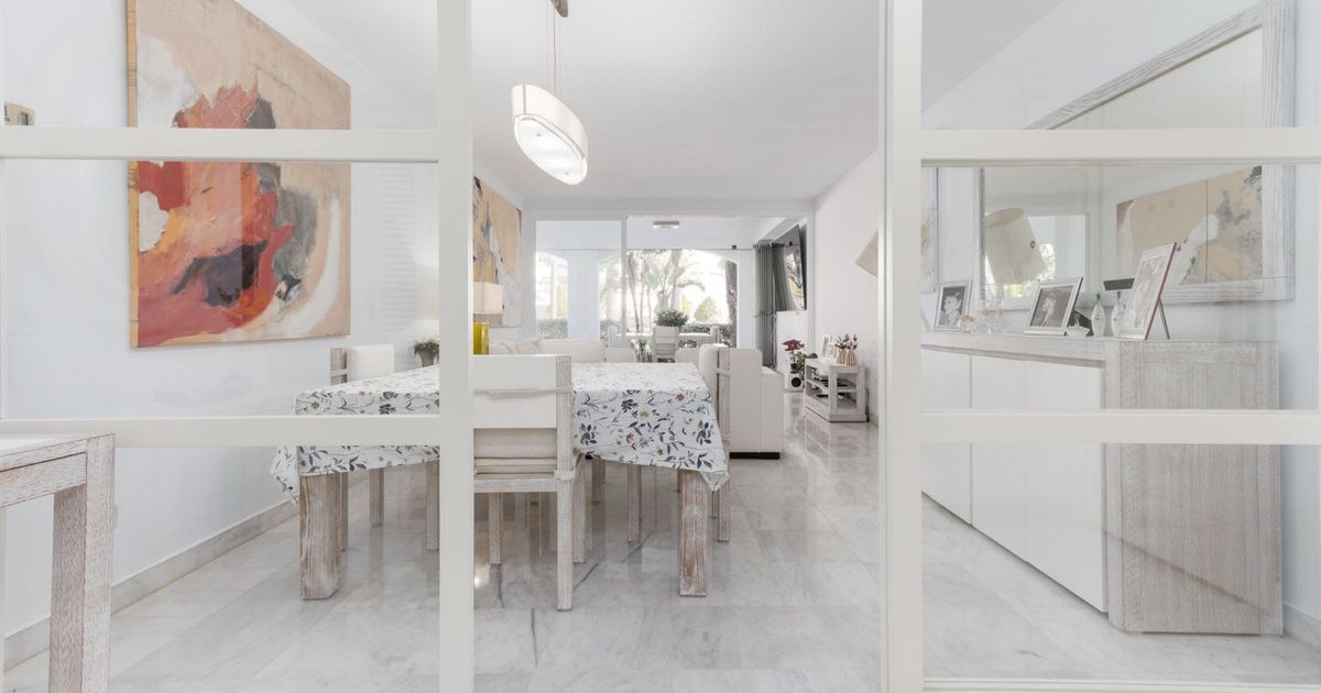 Appartement en rez-de-chaussée à San Pedro de Alcántara, San Pedro de Alcántara, 6/12